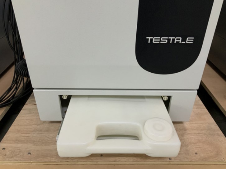 testa_e mini